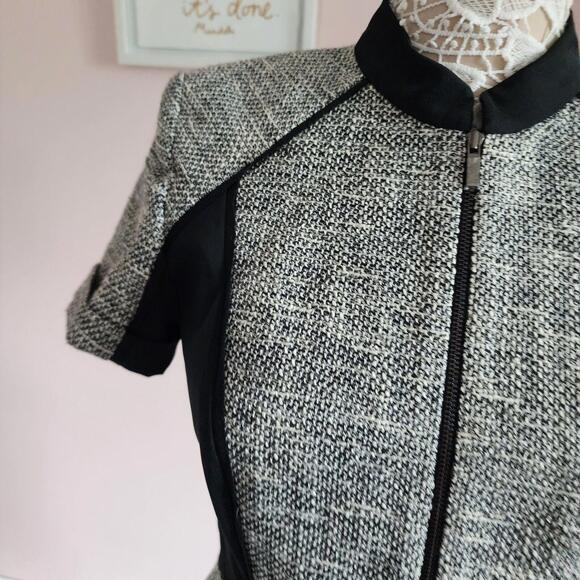 LKNW ETcetera Black white tweed short sleeve peplum blazer adorb 4 A7 - Picture 5 of 7
